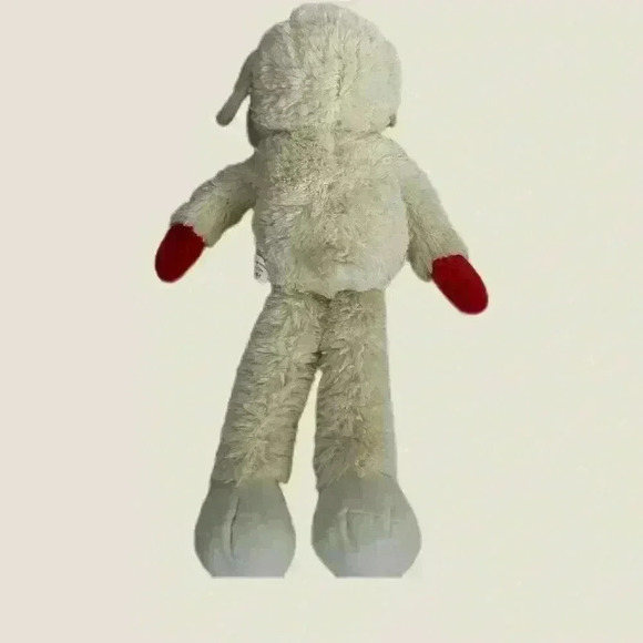 Lamb Chop Dreamworks Multipet 19" Toy with Squeaker Plush Cuddly The Legend - Picture 2 of 5